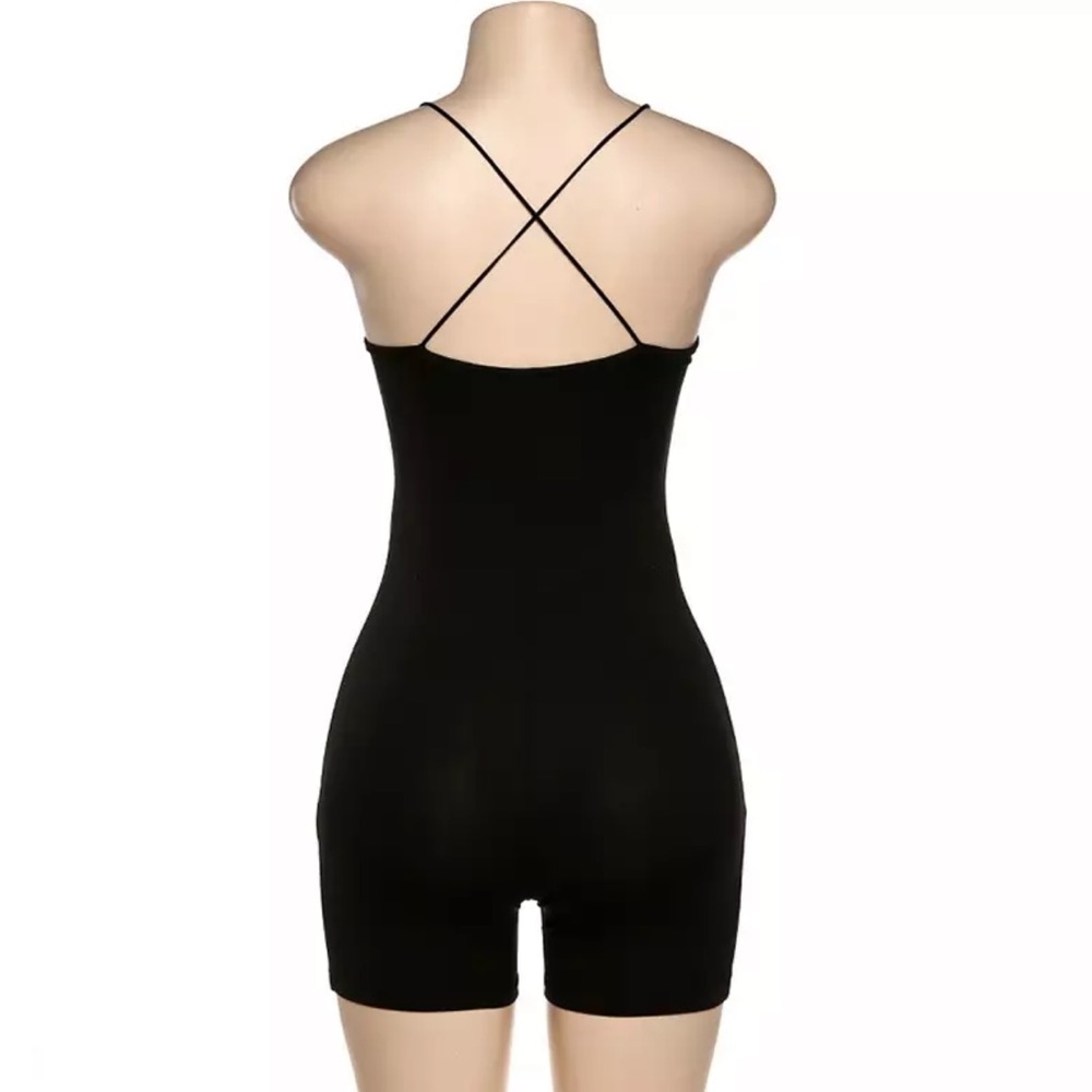 Fitted Romper - Picture 6 of 11